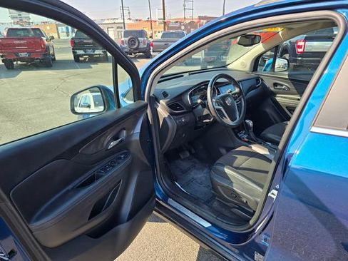 Used 2019 Buick Encore Preferred AWD/4WD image 18