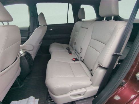 Used 2020 Honda Passport Touring image 11