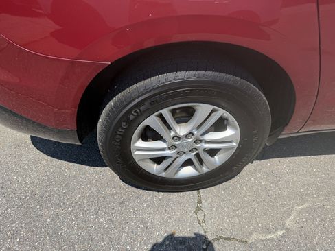 Used 2018 Buick Enclave Essence w/ Trailering Package AWD/4WD image 11