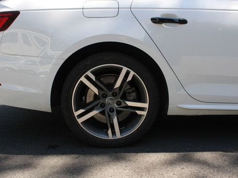 Used 2018 Audi A4 2.0T Premium Plus w/ Premium Plus Package image 5