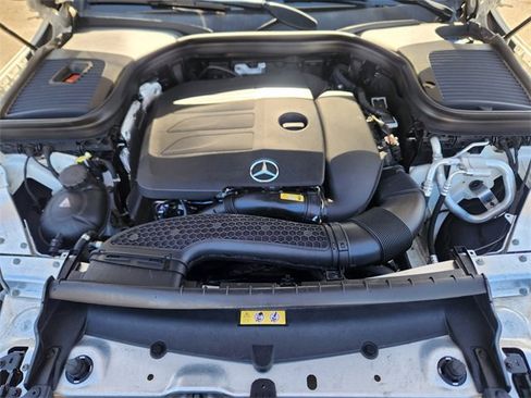 Used 2020 Mercedes-Benz GLC 300 GLC 300 image 22