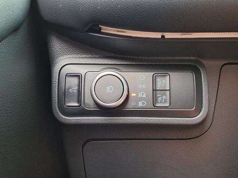 Used 2025 Ford Explorer ST AWD/4WD image 19