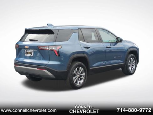 Used 2025 Chevrolet Equinox LT FWD image 5