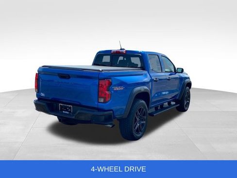 Certified 2024 Chevrolet Colorado Trail Boss w/ Advanced Trailering Package AWD/4WD image 3