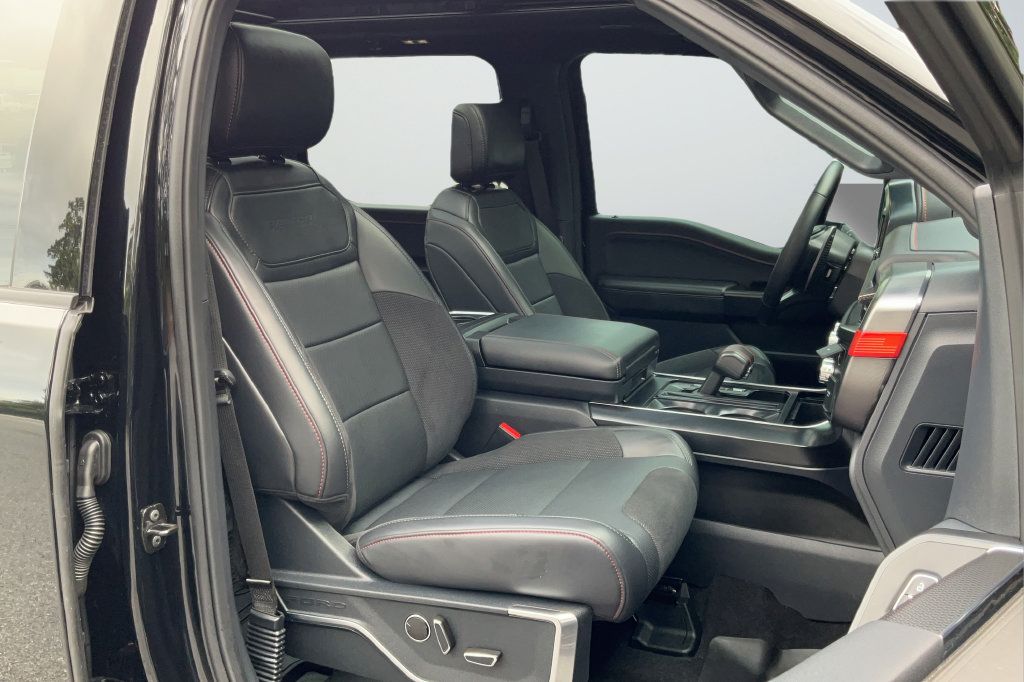 Used 2025 Ford F150 Raptor AWD/4WD image 19