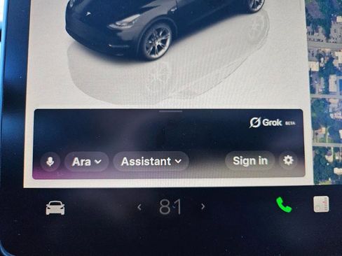 Used 2023 Tesla Model Y Long Range image 38