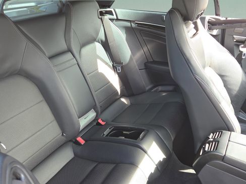 Used 2016 Mercedes-Benz E 550 Cabriolet image 15