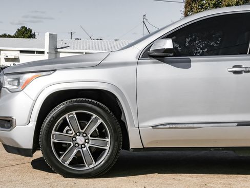 Used 2019 GMC Acadia Denali w/ Technology Package image 14