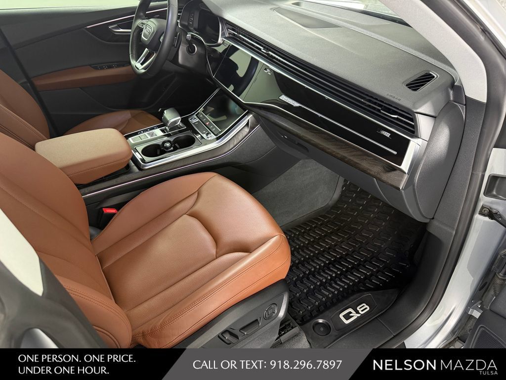 Used 2022 Audi Q8 Premium Plus w/ Premium Plus Package AWD/4WD image 45