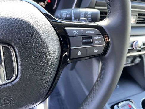 New 2025 Honda Pilot EX-L image 18