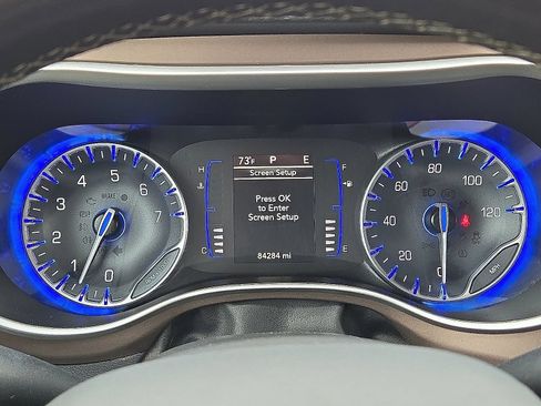 Used 2024 Chrysler Voyager LX FWD image 26