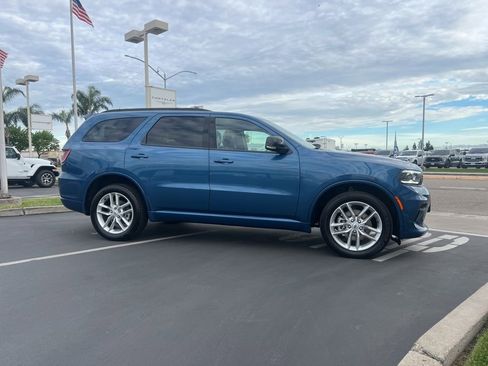 Used 2025 Dodge Durango GT image 9