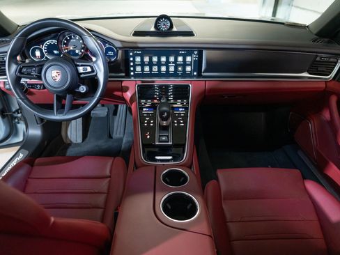 Certified 2023 Porsche Panamera Platinum Edition RWD image 25