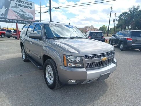 Used 2012 Chevrolet Tahoe LT w/ Suspension Package, Off-Road image 7
