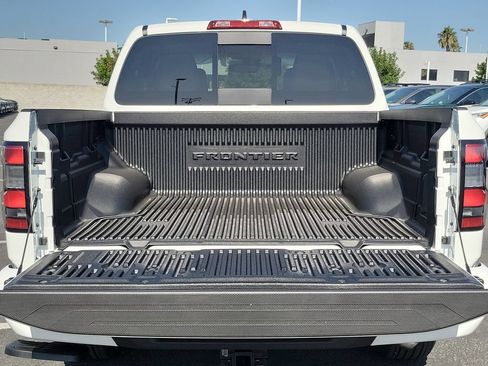 New 2026 Nissan Frontier SV RWD image 3