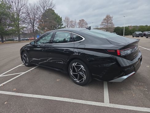 Used 2024 Hyundai Sonata SEL w/ Convenience Package image 3