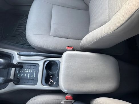 Used 2004 Jeep Grand Cherokee Laredo w/ Convenience Group image 19