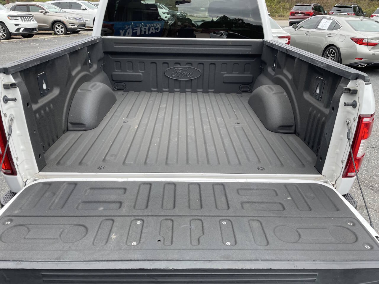 Used 2018 Ford F150 XLT w/ Equipment Group 301A Mid AWD/4WD image 8