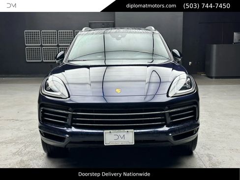 Used 2021 Porsche Cayenne image 10