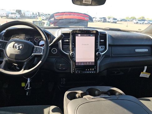 Used 2025 RAM 2500 Big Horn image 9