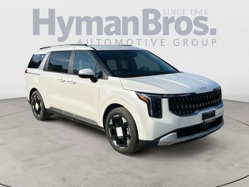 New 2026 Kia Carnival EX image 1