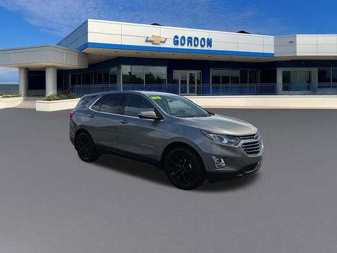 Used 2018 Chevrolet Equinox LT FWD image 8