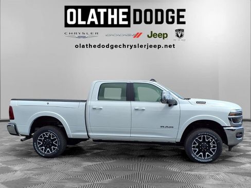 New 2026 RAM 2500 Limited AWD/4WD image 31