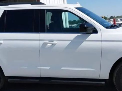 Used 2020 Ford Expedition XL AWD/4WD image 4