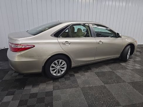 Used 2017 Toyota Camry LE w/ Moonroof Package FWD image 3