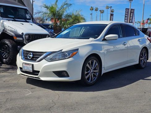 Used 2018 Nissan Altima 2.5 SR w/ SR Special Edition image 3