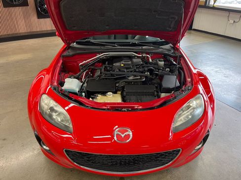 Used 2011 MAZDA MX-5 Miata Grand Touring w/ Premium Pkg RWD image 73