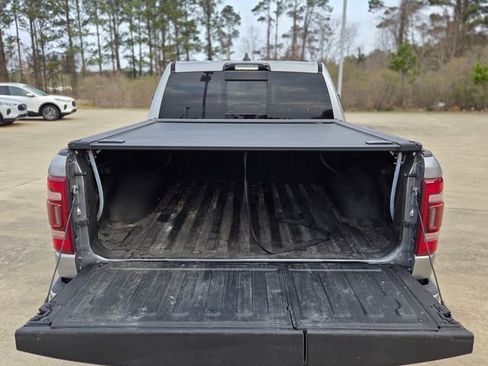 Used 2022 RAM 1500 Limited image 6