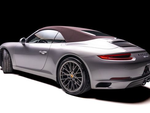 Used 2017 Porsche 911 Carrera RWD image 36