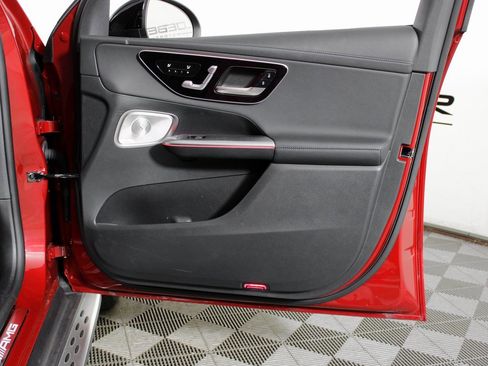 Certified 2025 Mercedes-Benz GLC 43 AMG 4MATIC Coupe image 32