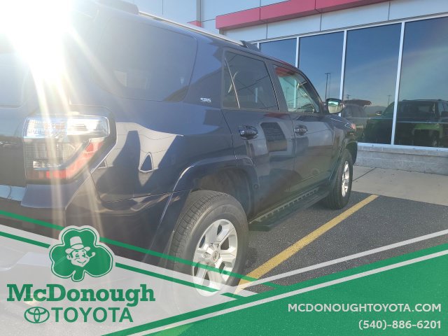 Used 2023 Toyota 4Runner SR5 Premium w/ Moonroof Package RWD image 4