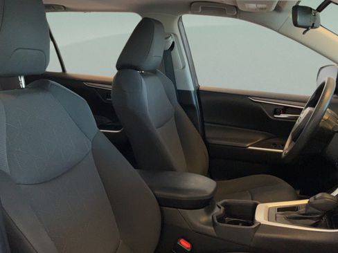 Certified 2023 Toyota RAV4 XLE w/ Convenience Package FWD image 33