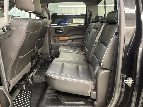 Used 2019 Chevrolet Silverado 2500 High Country w/ Duramax Plus Package image 12