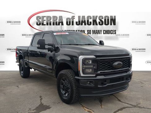 Used 2023 Ford F250 Lariat w/ Sport Appearance Package image 2