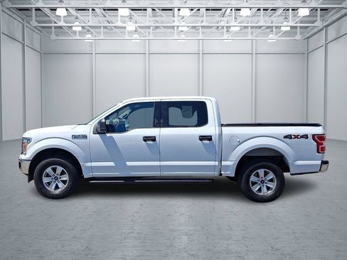 Used 2018 Ford F150 XLT AWD/4WD image 9