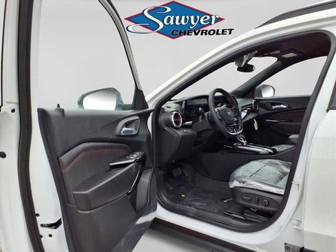 New 2026 Chevrolet Trax RS w/ Driver Confidence Package FWD image 7
