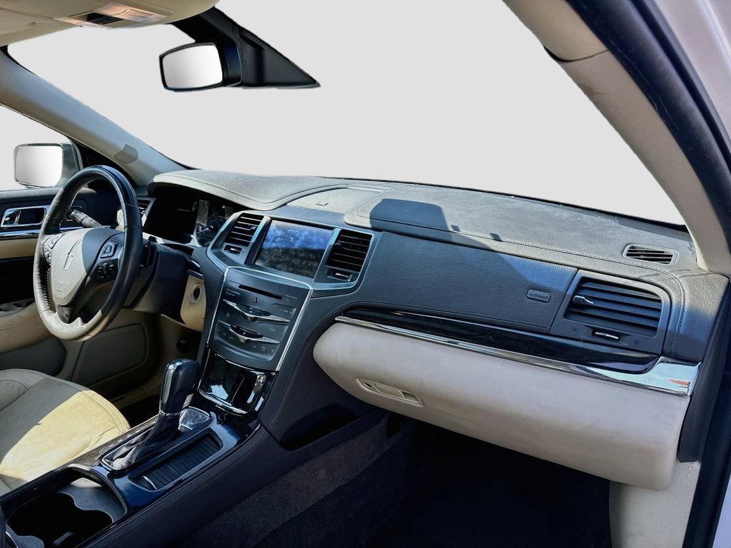 Used 2015 Lincoln MKS AWD w/ Equipment Group 101A image 25