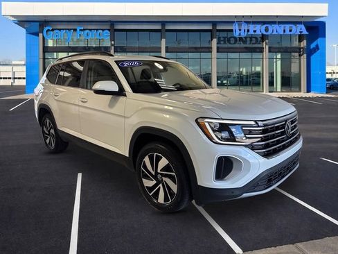 Used 2026 Volkswagen Atlas SE AWD/4WD image 1