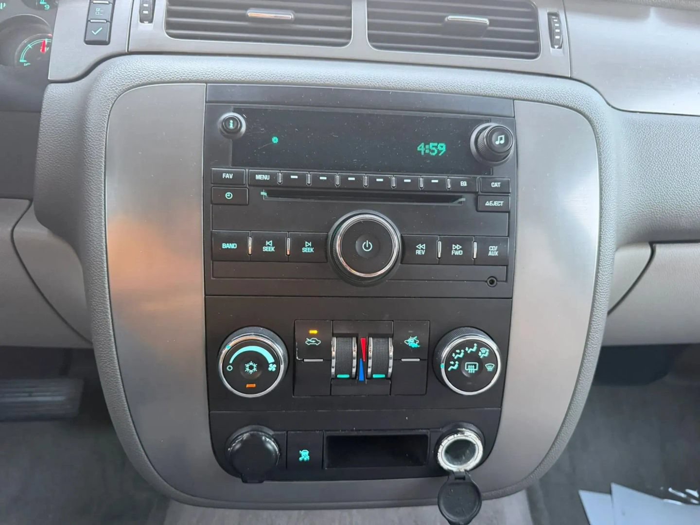 Used 2008 Chevrolet Avalanche LS RWD image 23