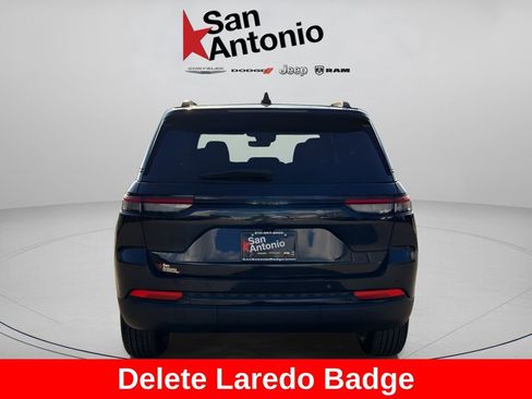 New 2025 Jeep Grand Cherokee Altitude RWD image 7