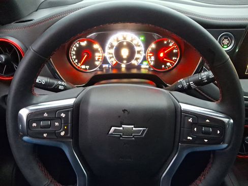 Used 2025 Chevrolet Blazer RS w/ Driver Confidence II Package image 20