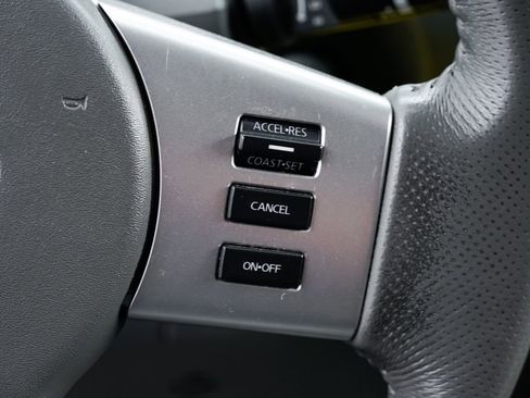 Used 2017 Nissan Frontier SV w/ SV Value Truck Package RWD image 23
