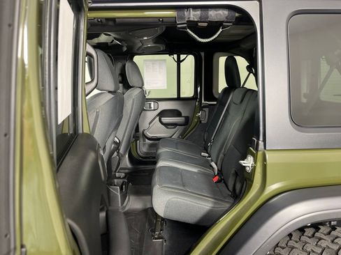 Used 2024 Jeep Wrangler Unlimited Sport AWD/4WD image 24