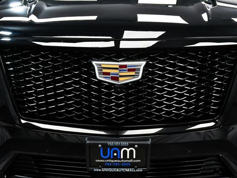 Used 2025 Cadillac Escalade ESV Sport Platinum AWD/4WD image 88