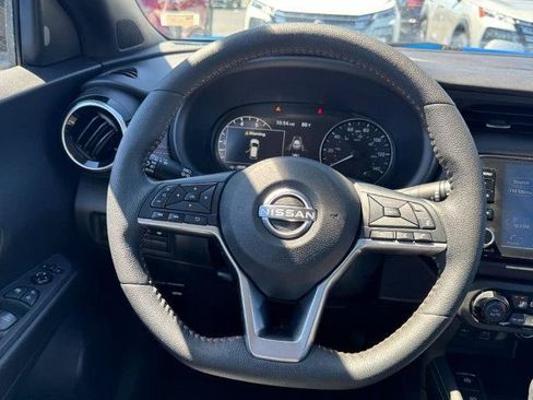 Certified 2023 Nissan Kicks SR w/ SR Premium Package FWD image 12