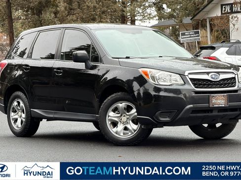Used 2015 Subaru Forester 2.5i image 1
